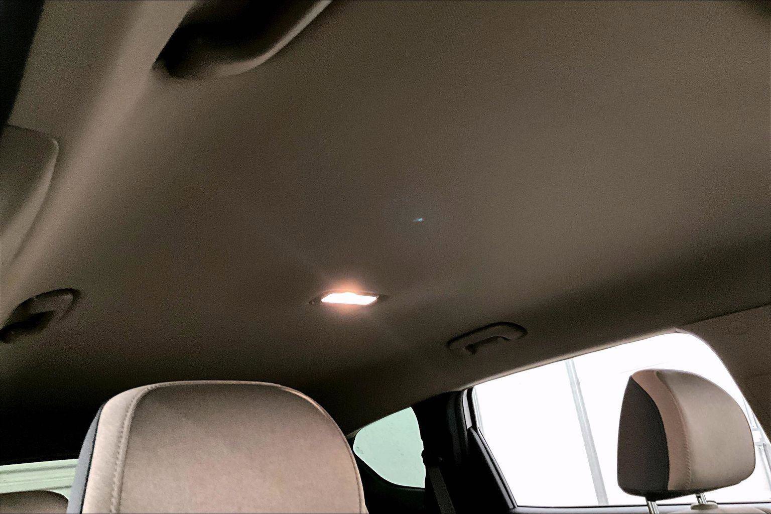 Used 2020 Hyundai Santa Fe SE image 21