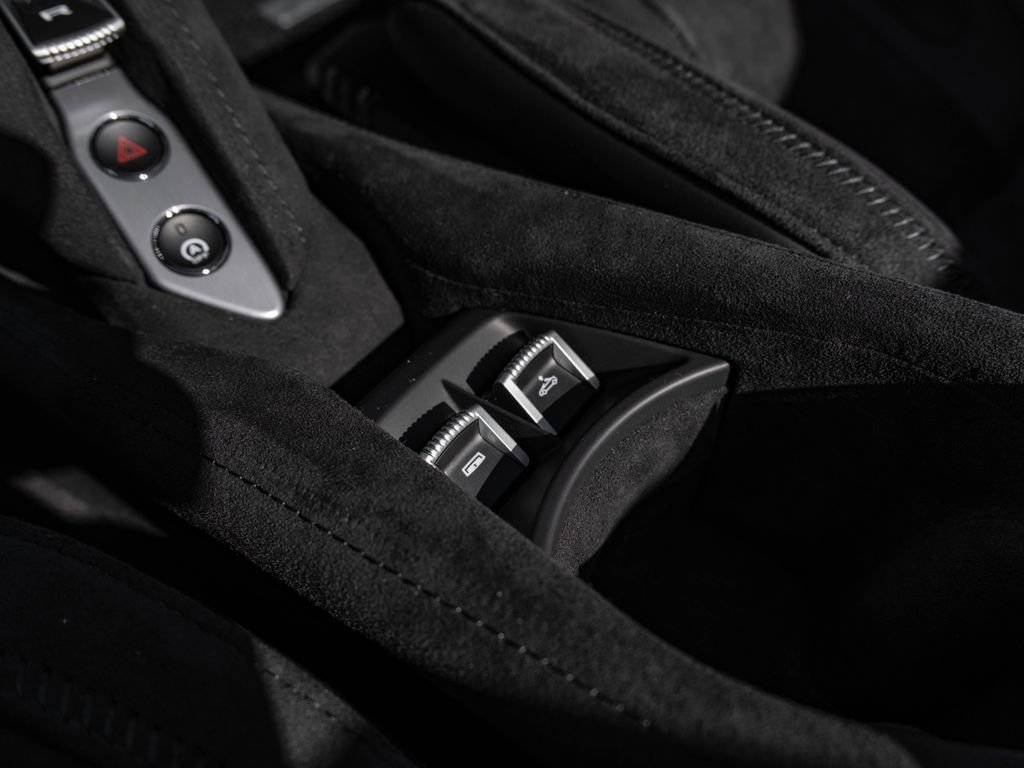 New 2026 McLaren 750S Spider image 24