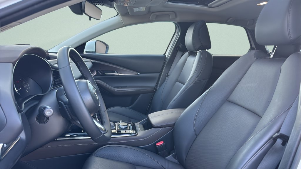 Used 2024 MAZDA CX-30 AWD 2.5 S w/ Premium Package image 9