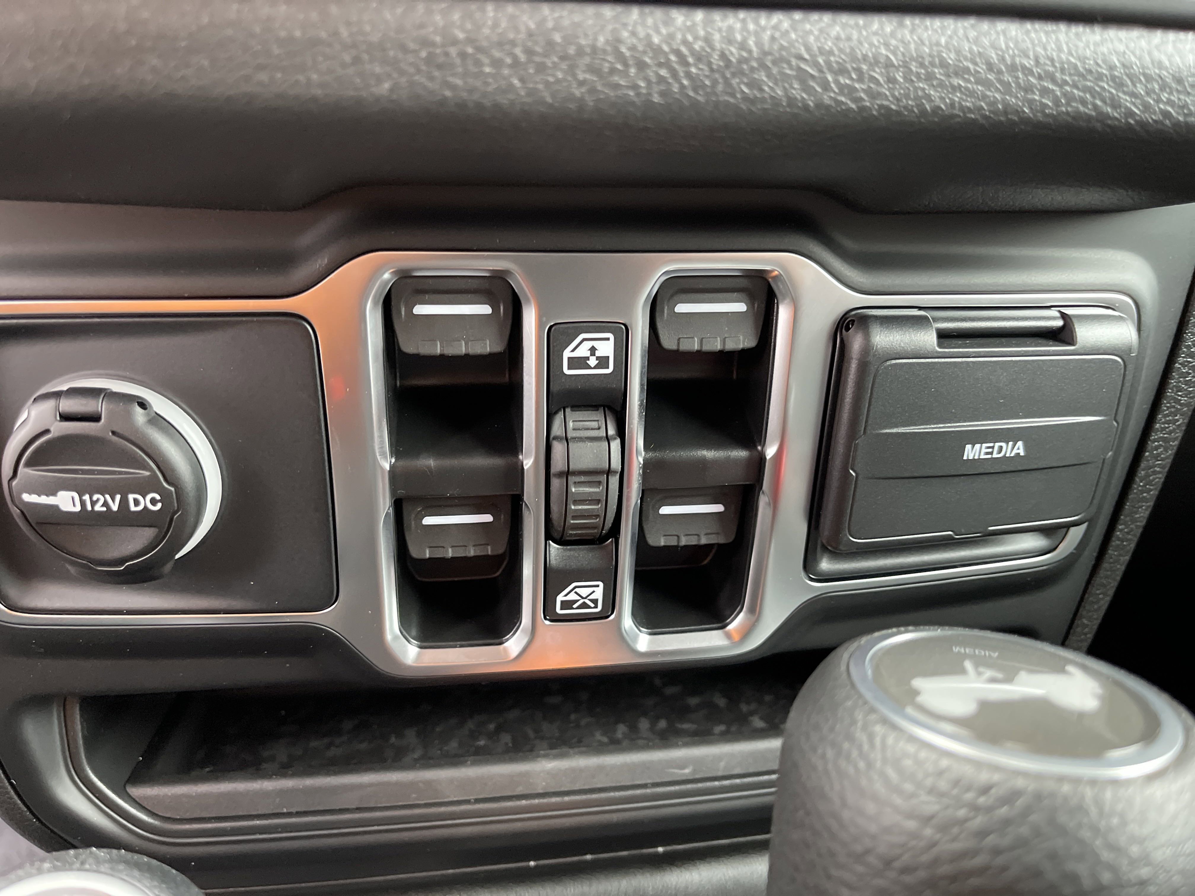 New 2025 Jeep Wrangler Sport S image 29