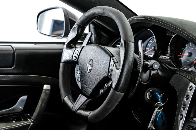 Used 2013 Maserati GranTurismo Sport image 11