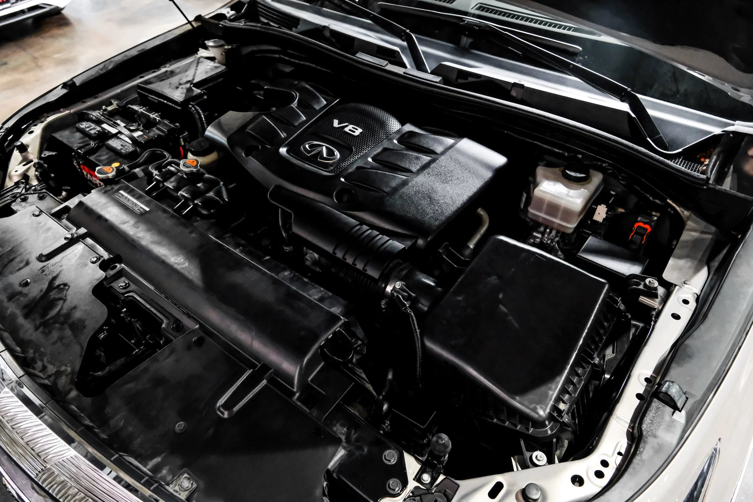 Used 2019 INFINITI QX80 Luxe RWD image 48