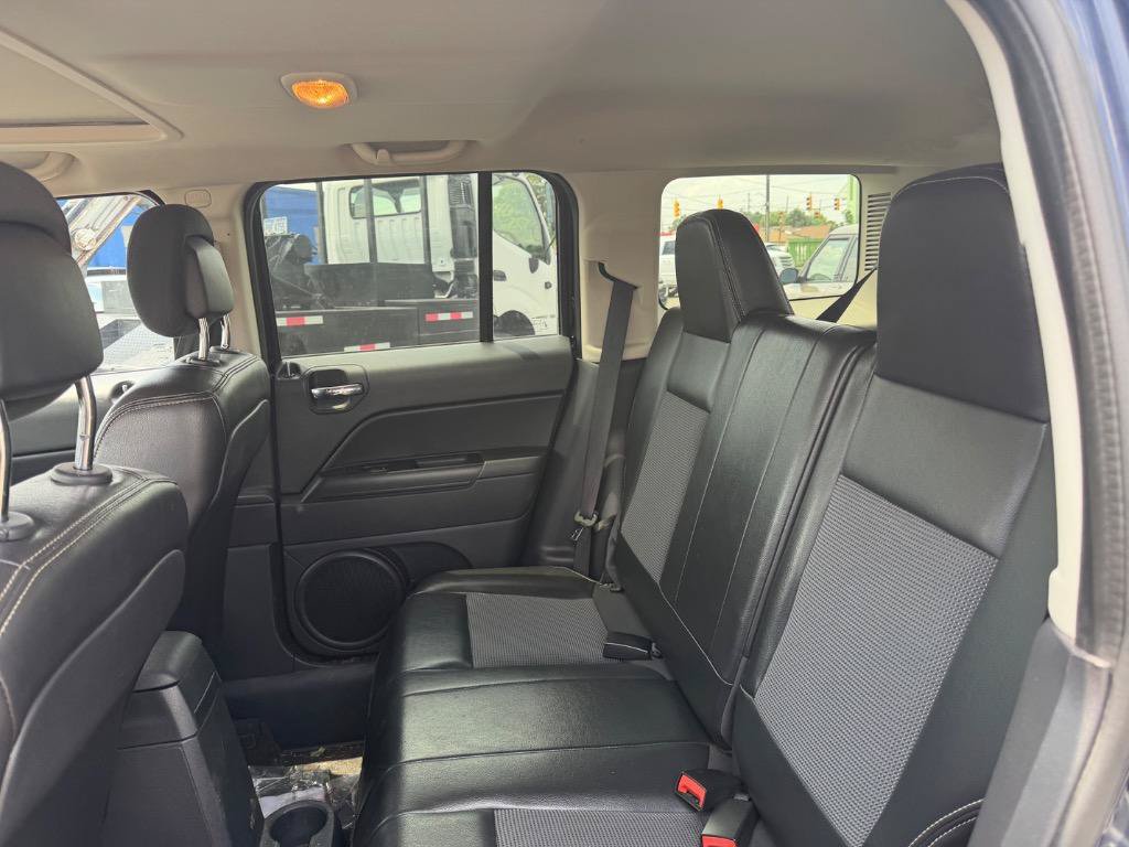 Used 2013 Jeep Patriot Latitude w/ Freedom Edition Pkg AWD/4WD image 16