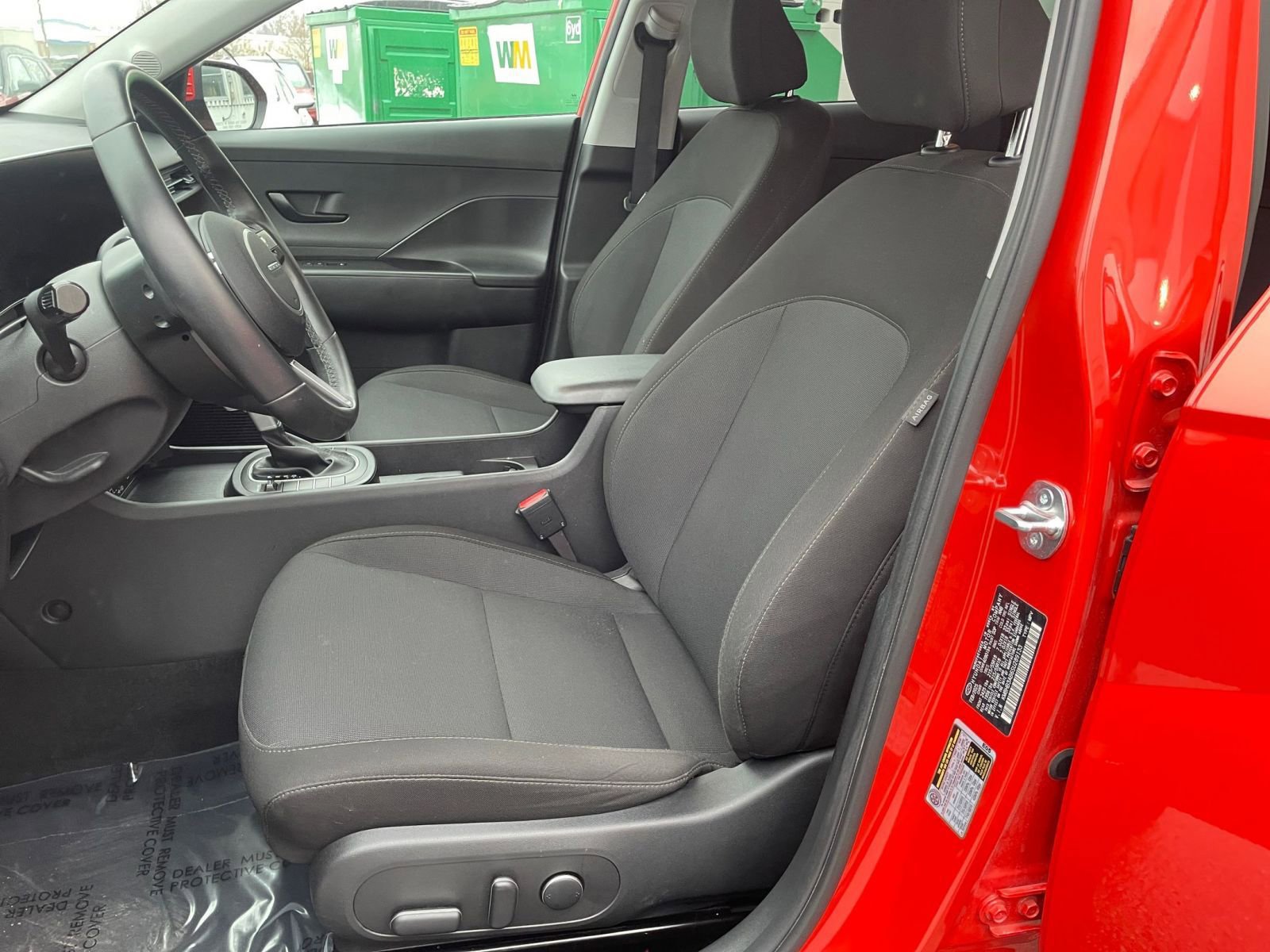 Used 2025 Hyundai Kona SEL image 27