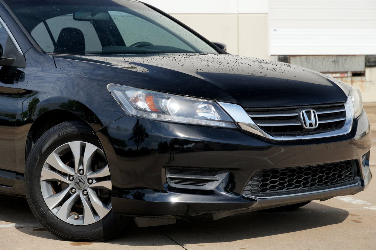 Used 2015 Honda Accord LX image 16
