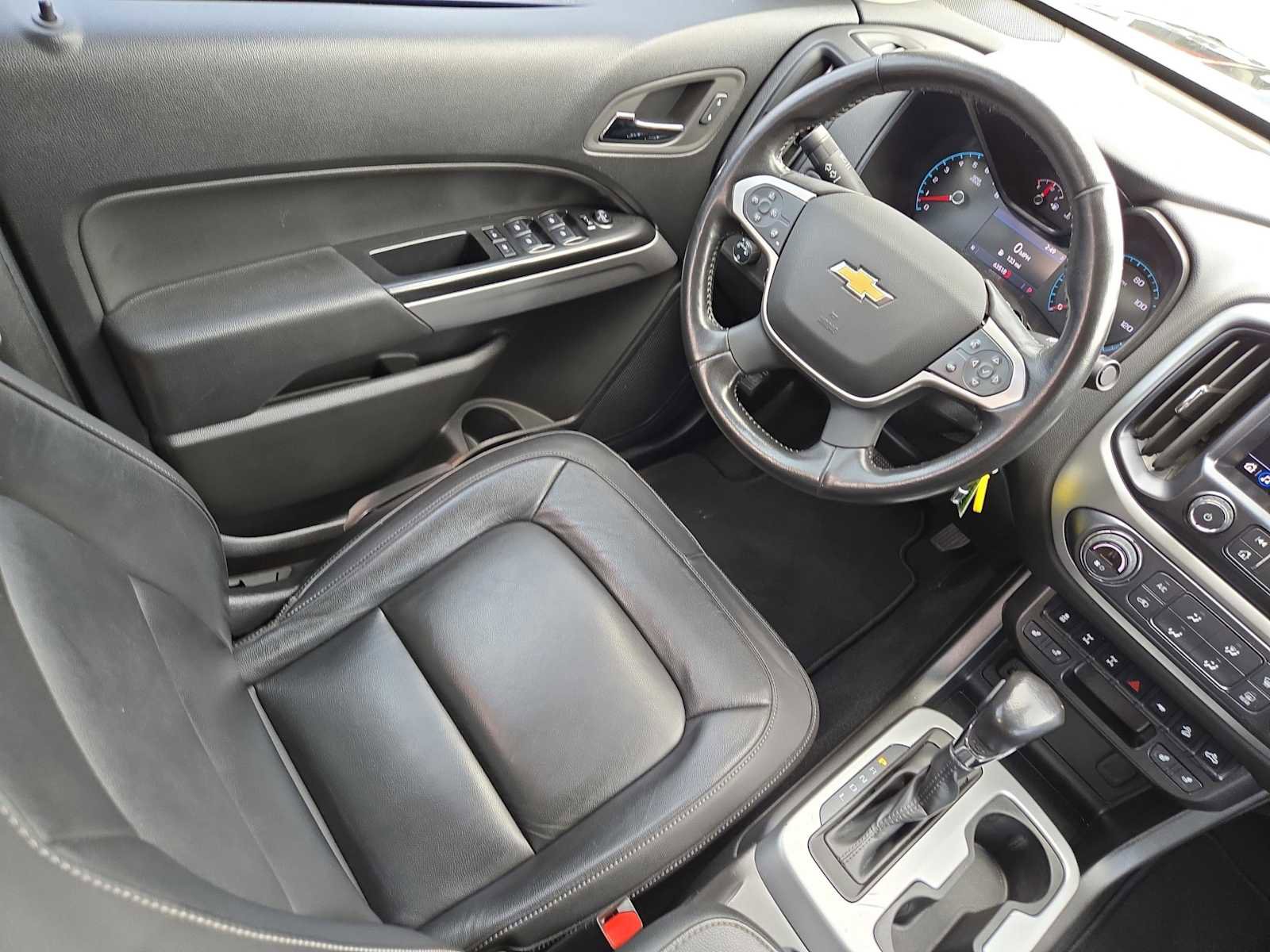 Used 2022 Chevrolet Colorado ZR2 AWD/4WD image 17