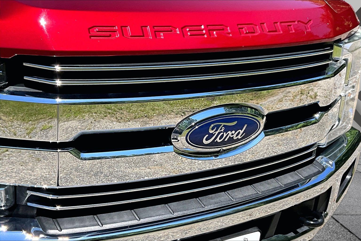 Used 2019 Ford F250 Lariat w/ Lariat Value Package AWD/4WD image 28