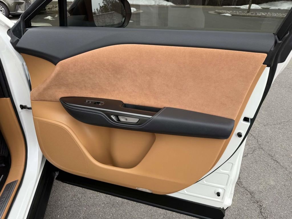 Used 2023 Lexus RZ 450e Premium w/ Accessory Package (Z1) image 18