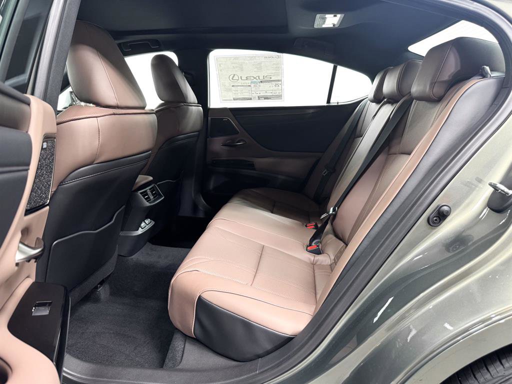 New 2025 Lexus ES 350 w/ Luxury Package image 7