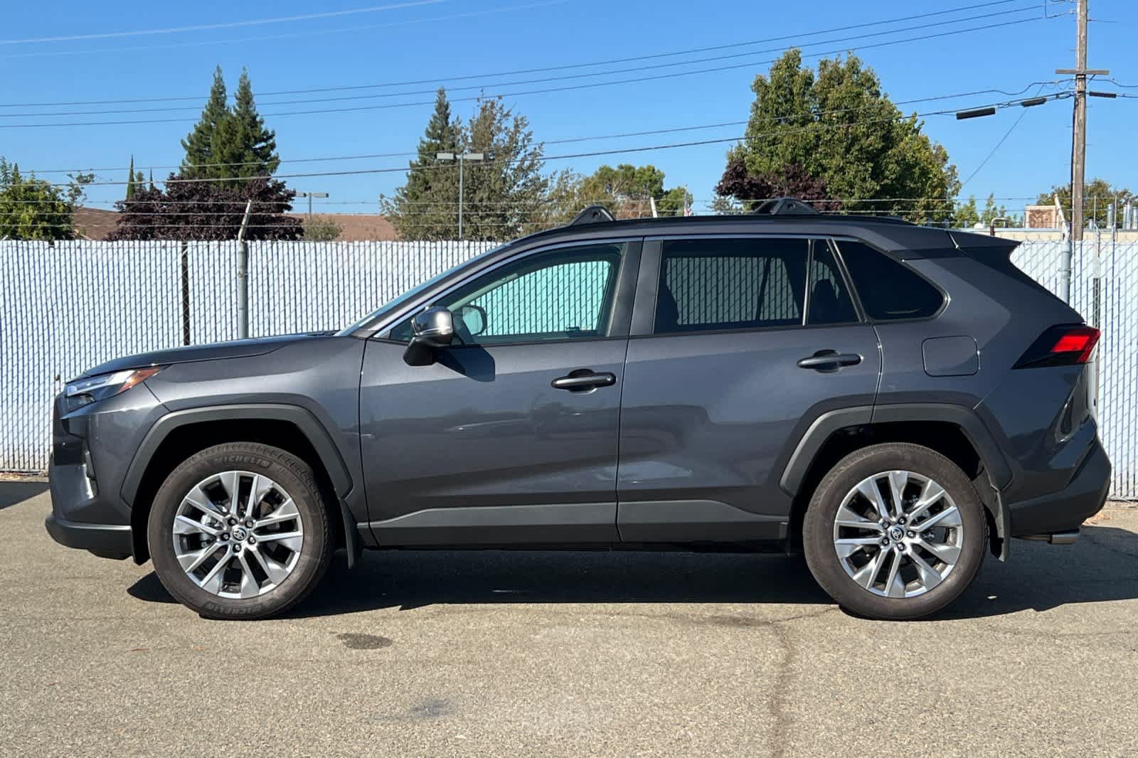 Used 2025 Toyota RAV4 XLE Premium w/ Weather Package AWD/4WD image 2