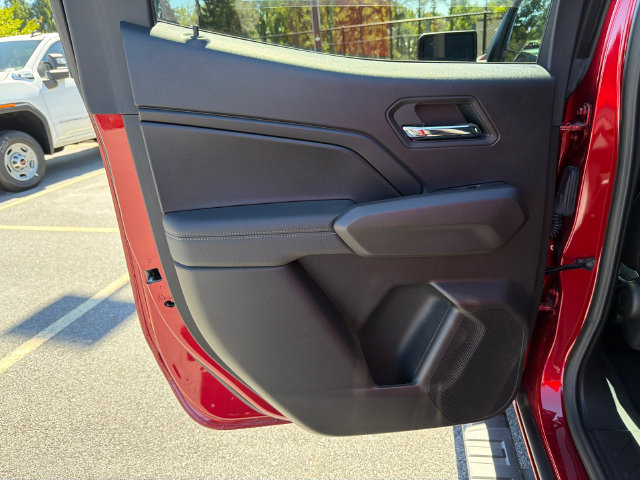 Used 2025 GMC Canyon Elevation AWD/4WD image 21