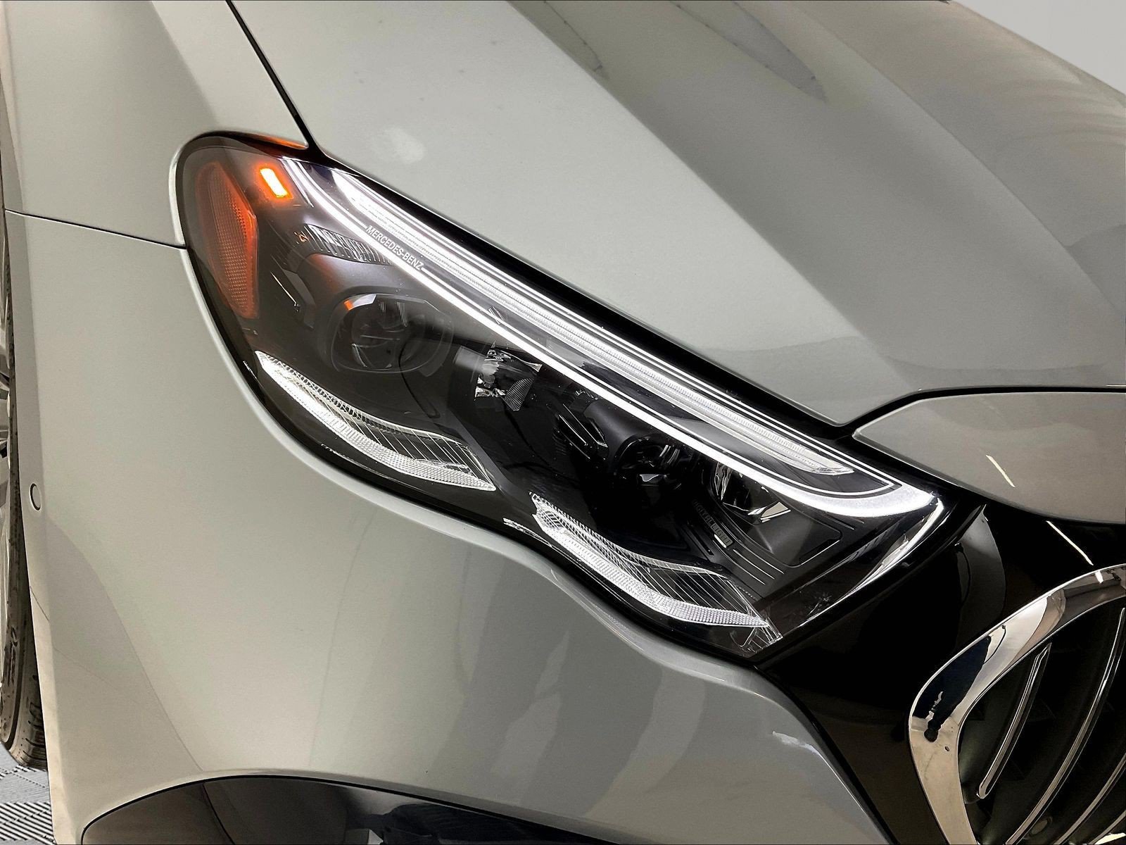 Certified 2025 Mercedes-Benz E 53 AMG e 4MATIC Sedan image 32
