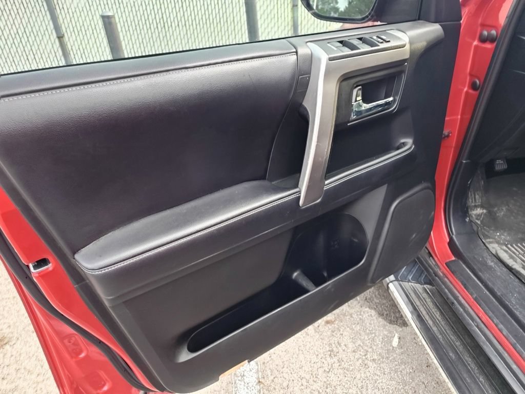 Used 2019 Toyota 4Runner SR5 RWD image 7
