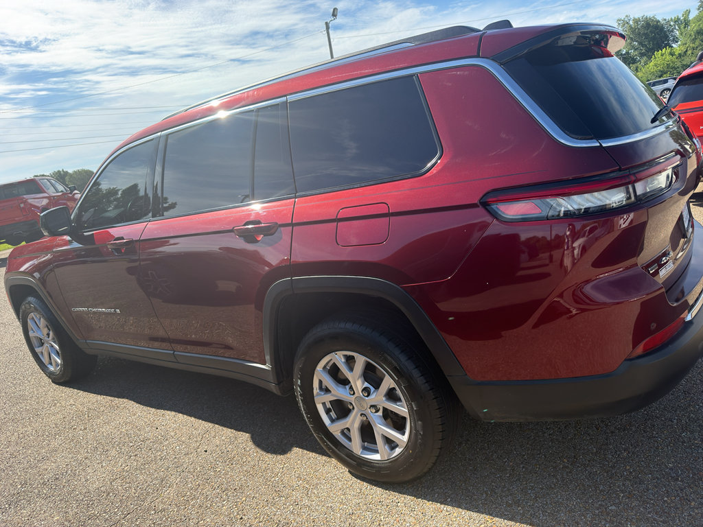 Used 2022 Jeep Grand Cherokee L Limited AWD/4WD image 6