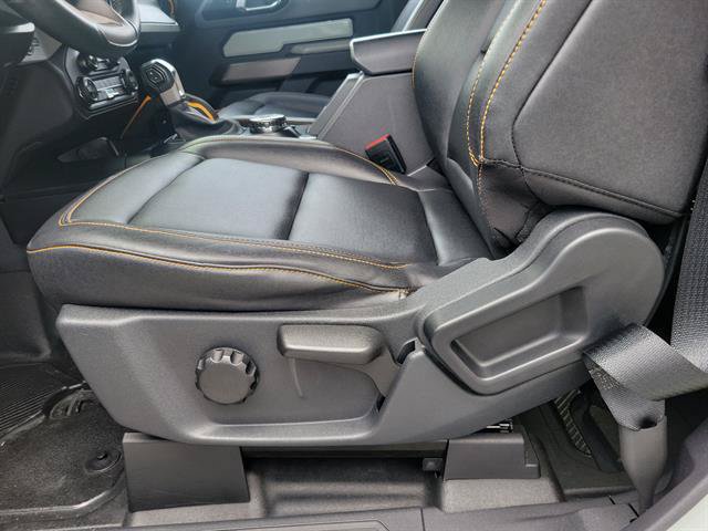 Used 2023 Ford Bronco Badlands AWD/4WD image 8