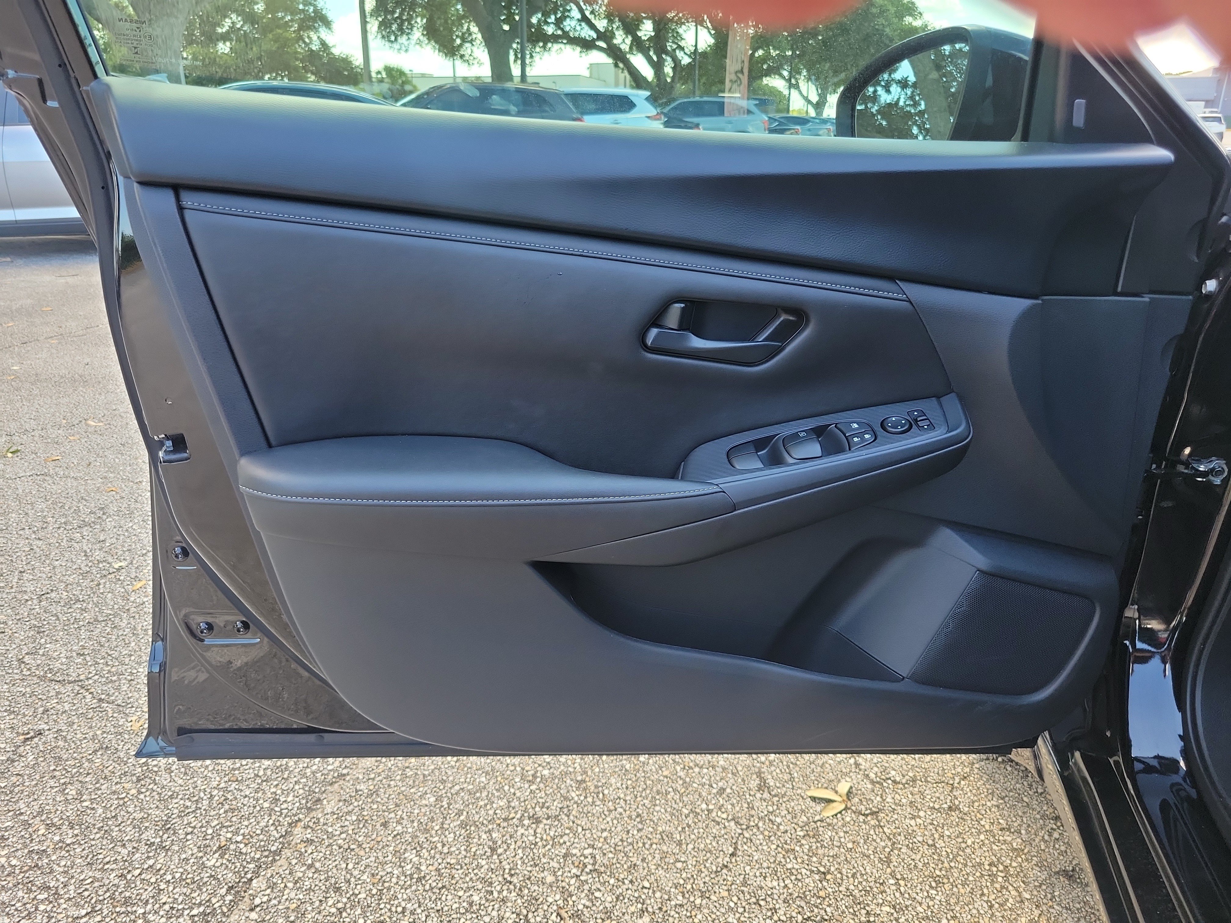 Used 2024 Nissan Sentra S FWD image 12
