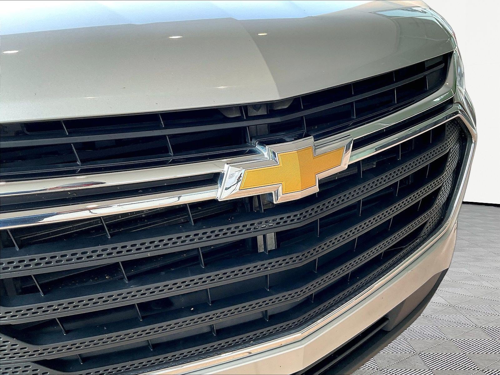 Used 2019 Chevrolet Traverse LS FWD image 31