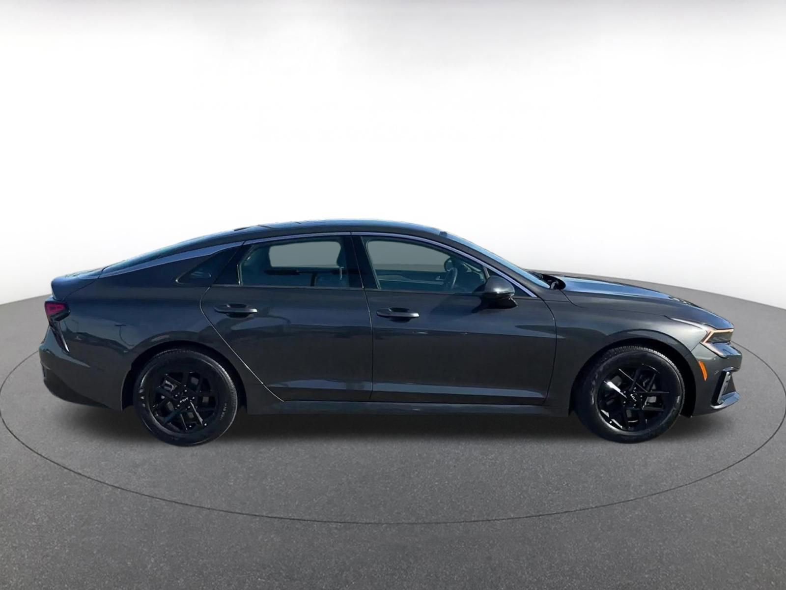 Used 2025 Kia K5 LXS image 16