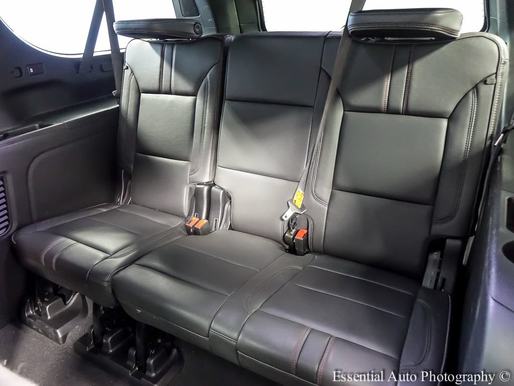 Used 2024 Chevrolet Suburban RST w/ Luxury Package AWD/4WD image 12