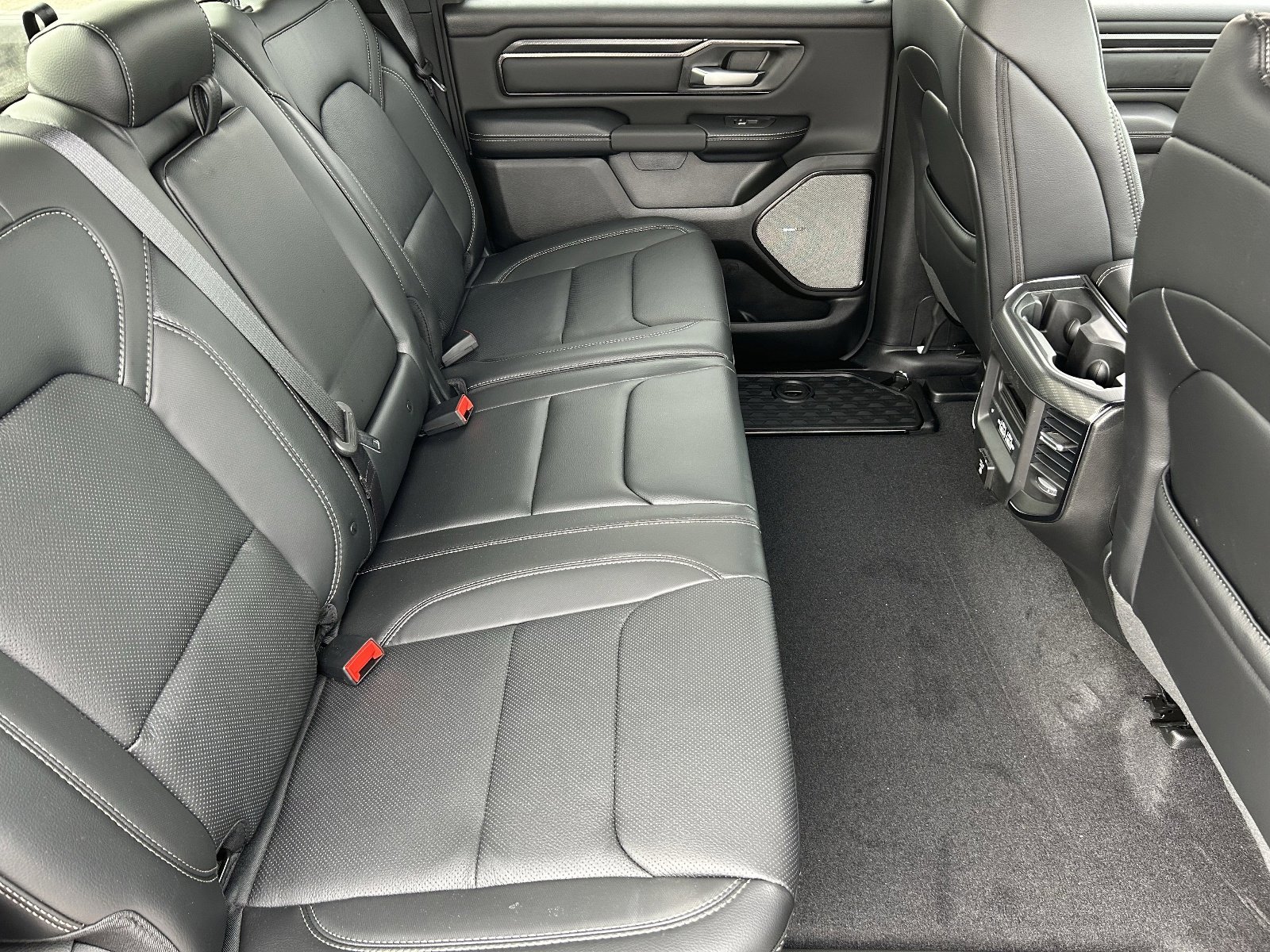 New 2026 RAM 1500 Rebel w/ Rebel Level 2 Equipment Group AWD/4WD image 10