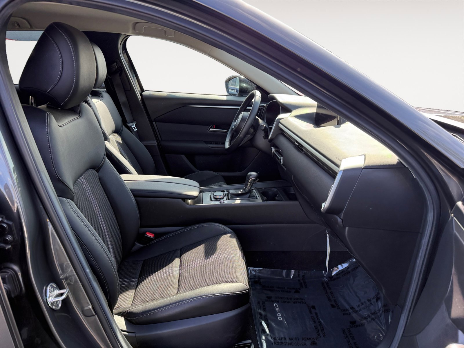 Used 2025 MAZDA CX-50 AWD 2.5 S w/ Weather Package image 19