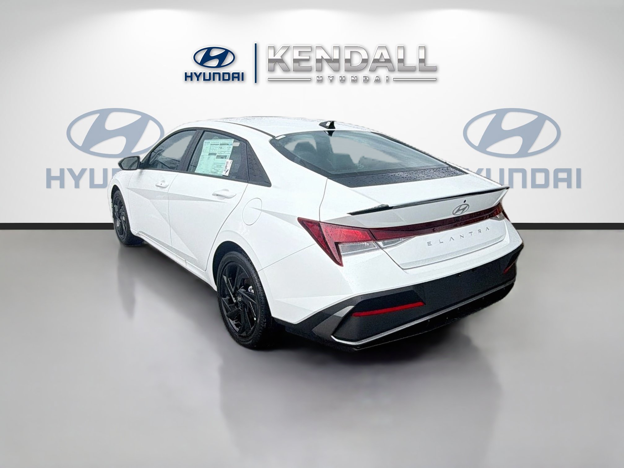 New 2026 Hyundai Elantra SEL Sport FWD image 4
