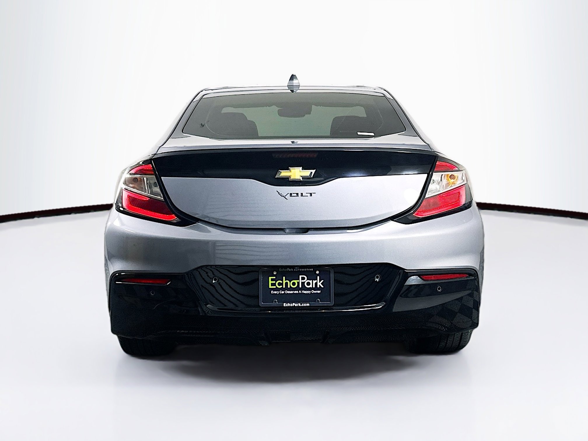 Used 2018 Chevrolet Volt Premier w/ Driver Confidence Package FWD image 7