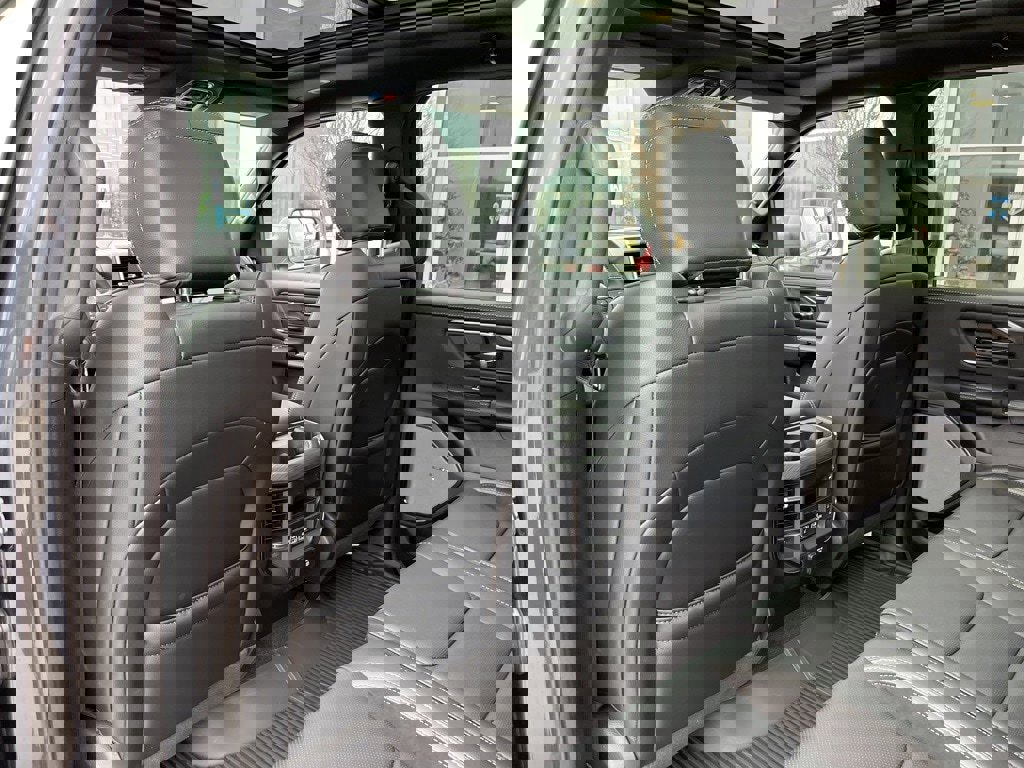 New 2026 RAM 1500 Rebel image 15