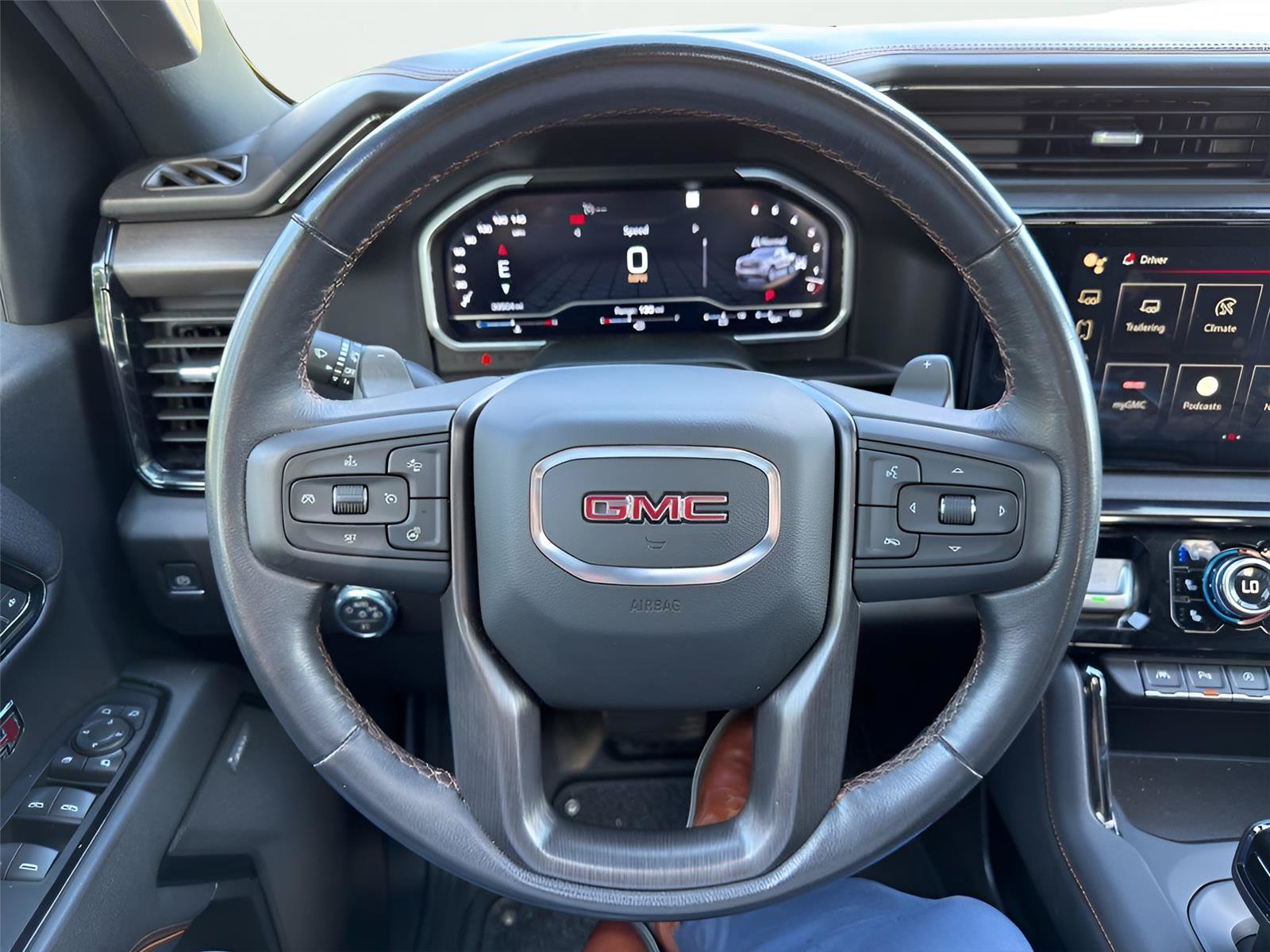 Certified 2022 GMC Sierra 1500 AT4 AWD/4WD image 19