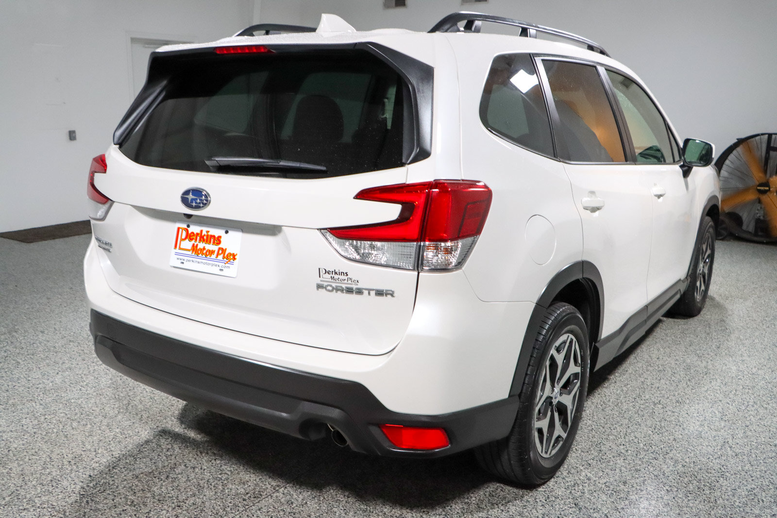 Used 2022 Subaru Forester Premium AWD/4WD image 7