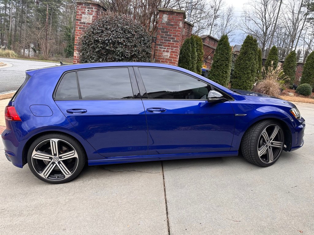Used 2015 Volkswagen Golf R 4-Door image 6