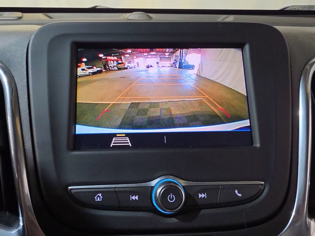 Used 2020 Chevrolet Equinox LS w/ LPO, Roadside Safety Package AWD/4WD image 22
