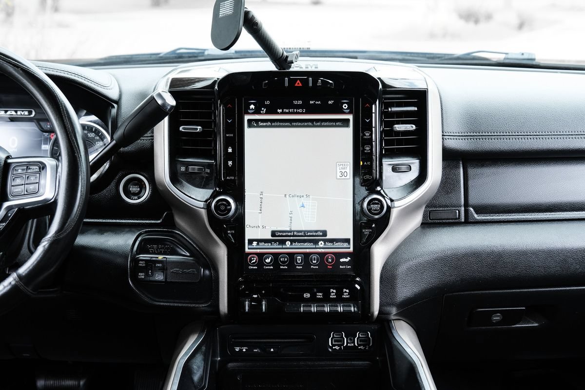 Used 2019 RAM 2500 Laramie AWD/4WD image 45