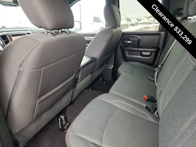 Used 2024 RAM 1500 Classic Warlock w/ Electronics Group AWD/4WD image 25