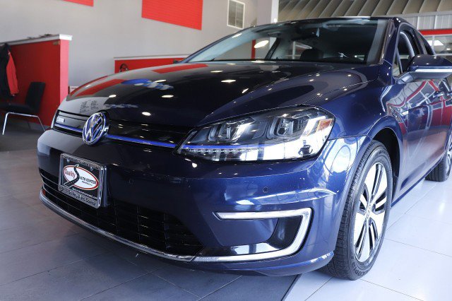 Used 2016 Volkswagen e-Golf SEL Premium image 9