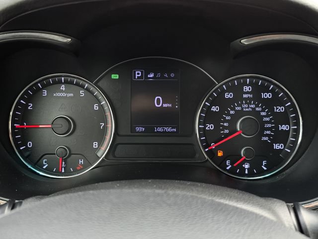 Used 2017 Kia Forte S FWD image 27