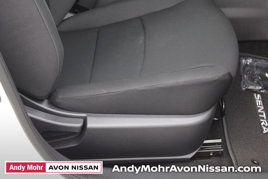 New 2025 Nissan Sentra S image 12