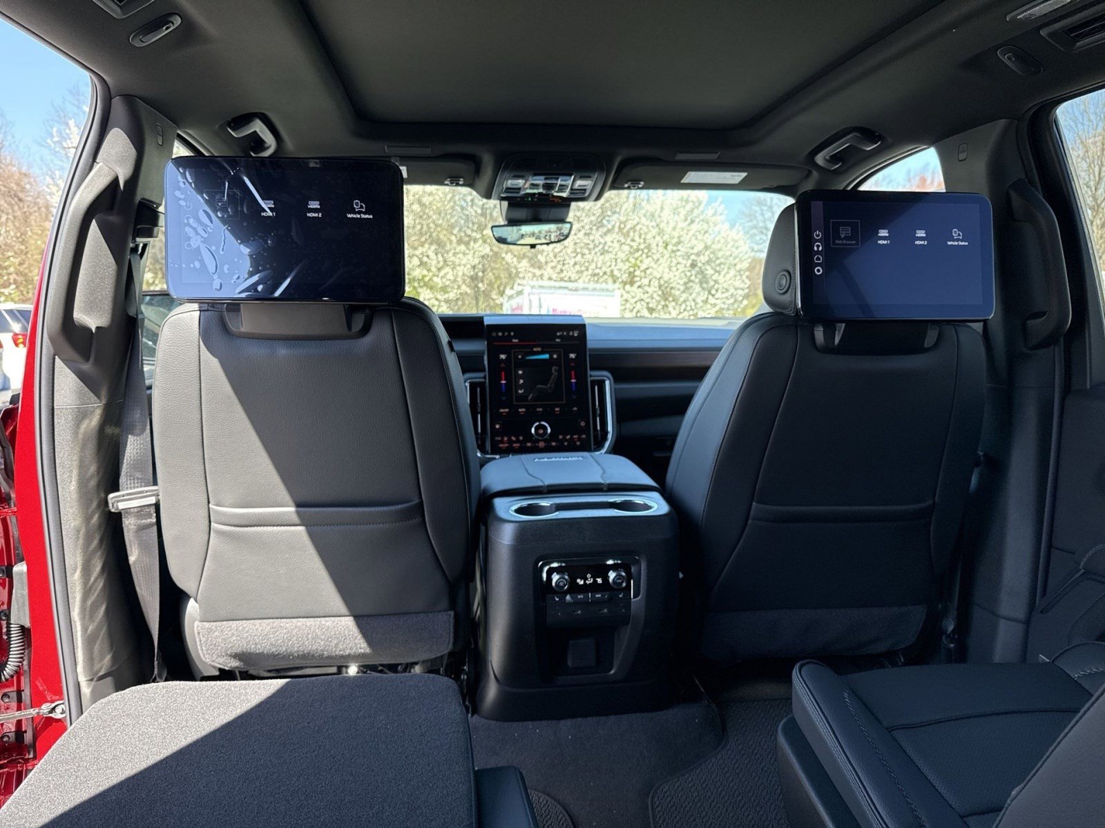 New 2026 GMC Yukon XL Denali w/ Denali Reserve Package AWD/4WD image 20