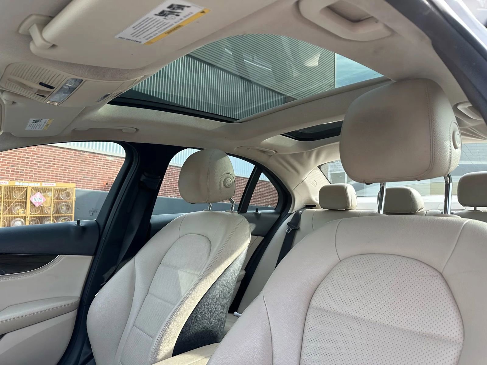 Used 2015 Mercedes-Benz C 300 4MATIC Sedan image 27