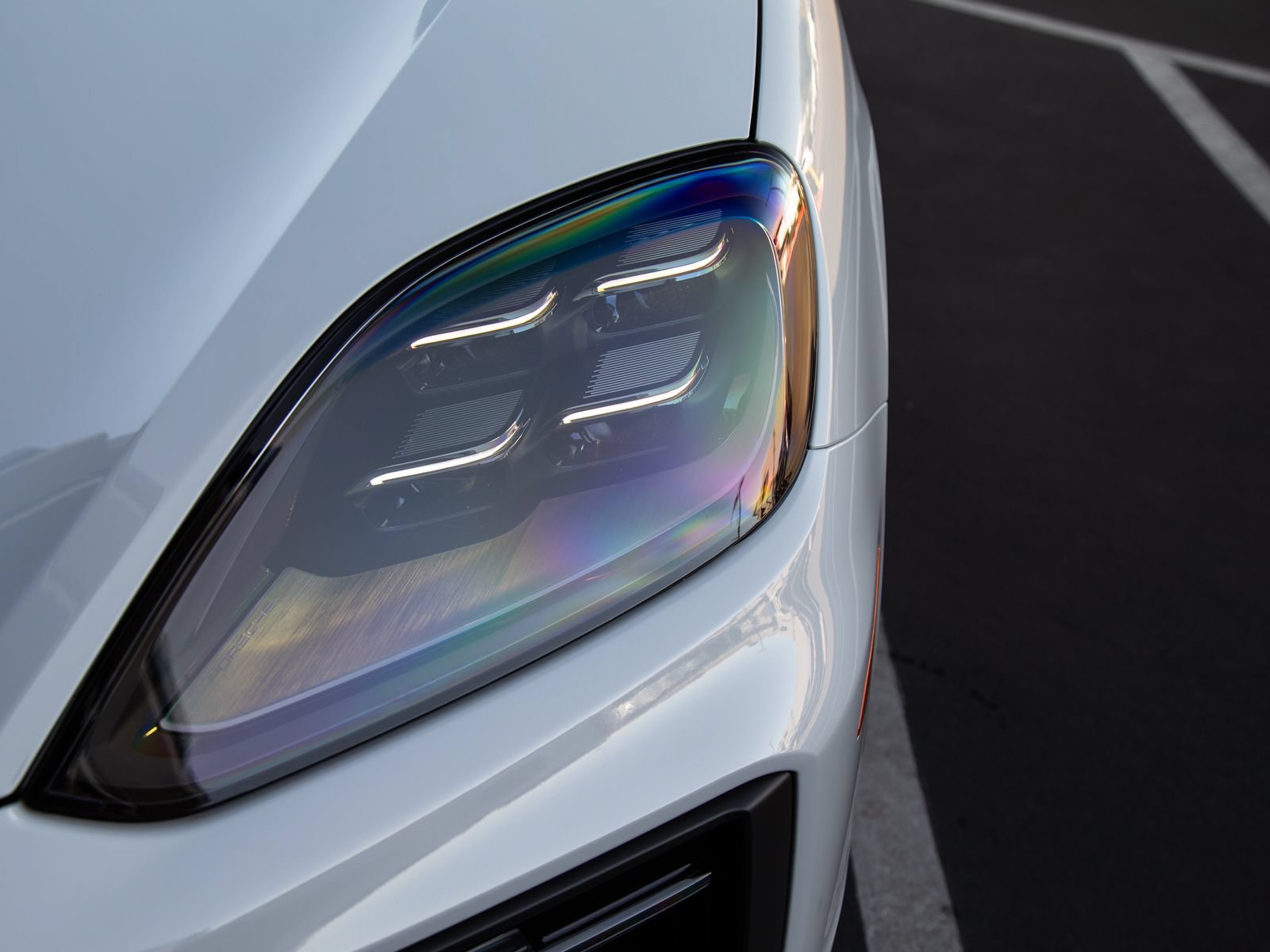 New 2026 Porsche Cayenne Coupe AWD/4WD image 13
