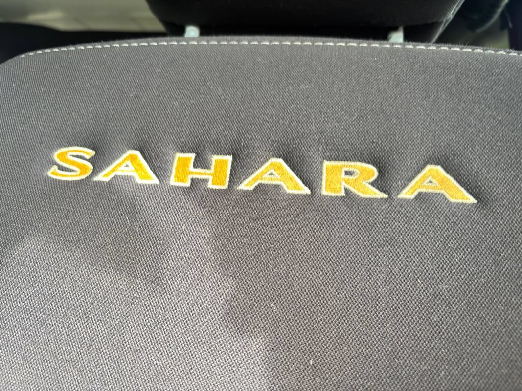 Used 2013 Jeep Wrangler Unlimited Sahara w/ Dual Top Group AWD/4WD image 28