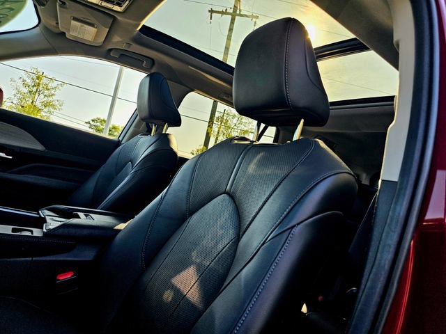 Used 2024 Toyota Grand Highlander AWD image 19