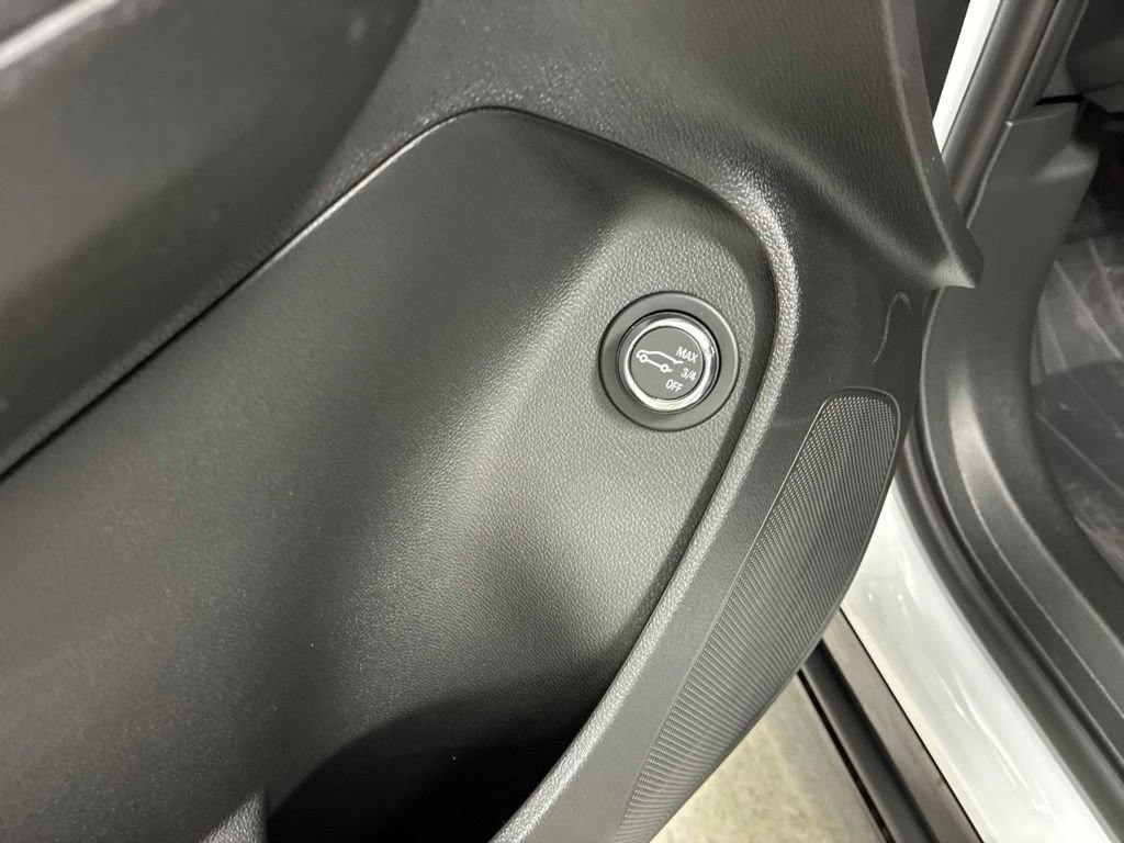 New 2026 Buick Envista Sport Touring w/ Convenience I Package FWD image 22