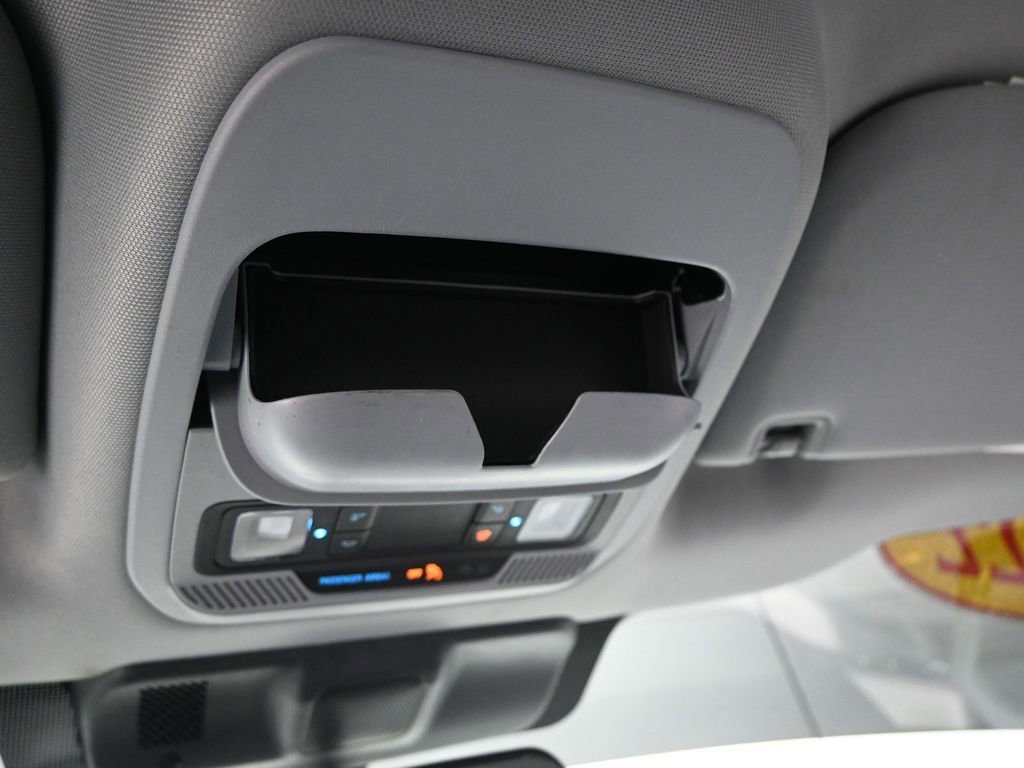 Used 2022 Ford F150 XLT image 40