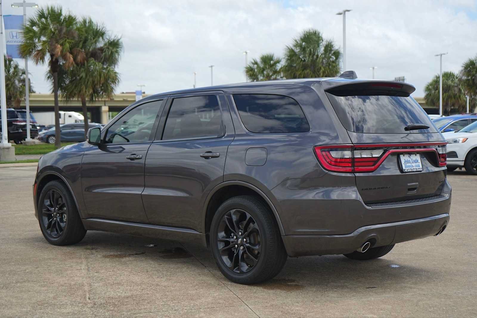 Used 2021 Dodge Durango GT RWD image 4