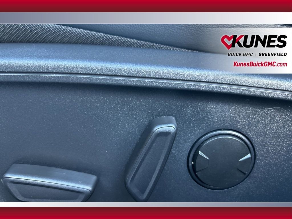 Used 2024 Ford Escape ST-Line image 23