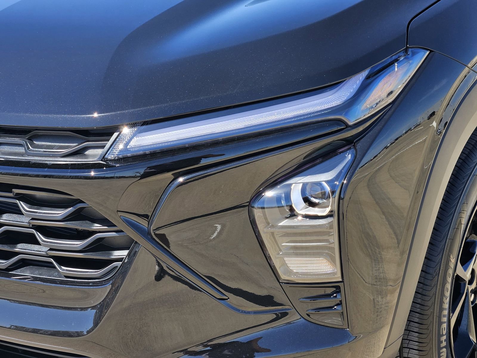 New 2026 Chevrolet Trax LT w/ Driver Confidence Package image 10