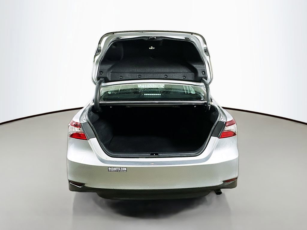 Used 2023 Toyota Camry LE image 34