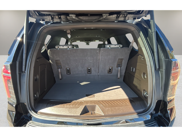 Used 2025 Chevrolet Tahoe LT AWD/4WD image 33