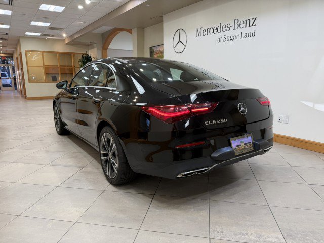 Used 2025 Mercedes-Benz CLA 250 image 3